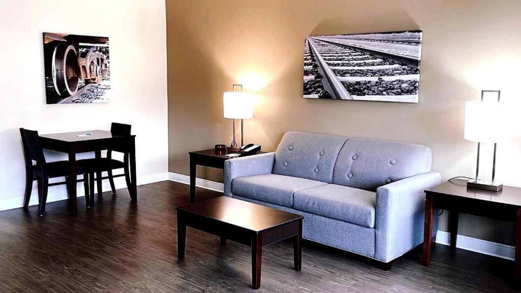 Clarion Inn & Suites Florence Kültér fotó